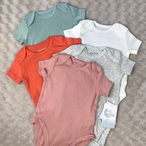 Mac & Moon Bodysuit Bundle Baby Girl Size 6M